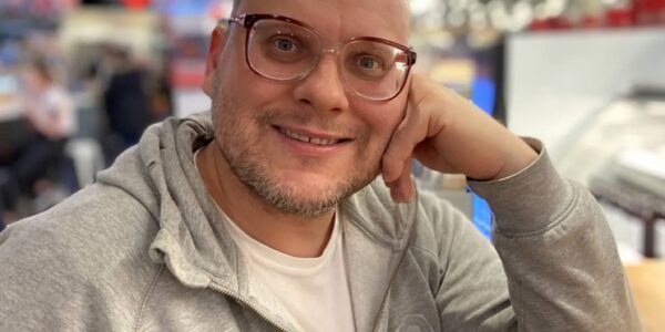 Indrek Meltsas Foto Erakogu Allikas Postimees. Indrek Meltsase saatanlik vari: miks jääb skandaalide ja sariahistamiste krooniline peategelane alati puhtaks?