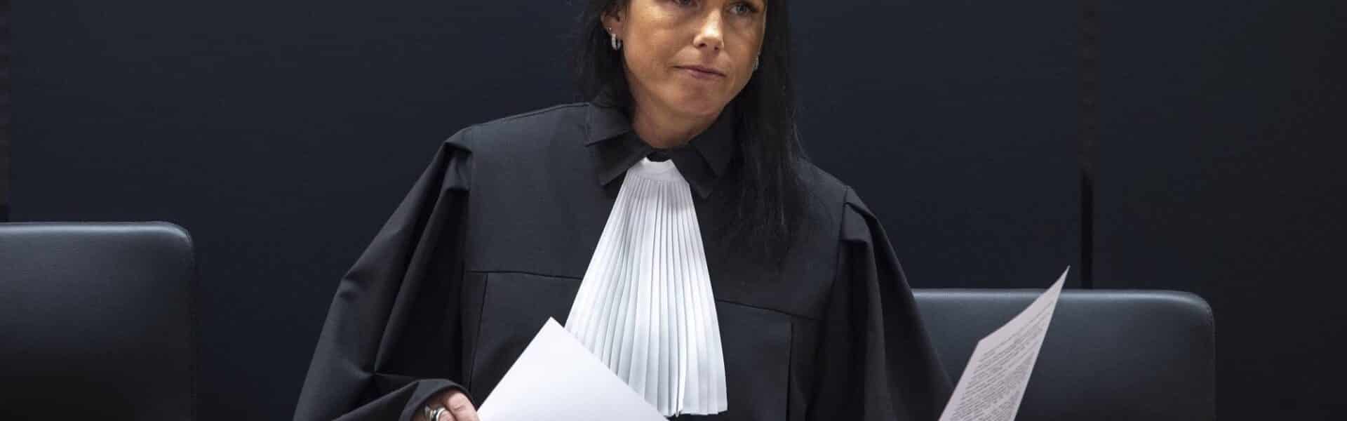 Seadusevastaselt tegutsev Kohtunik Mairi Heinsalu- 23 lehekülge määrust 15 minutiga ehk kuidas aeg kohtus töötab