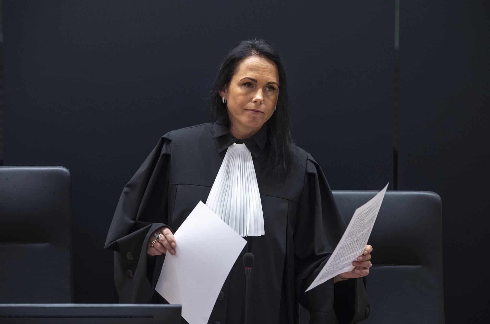 Seadusevastaselt tegutsev Kohtunik Mairi Heinsalu- 23 lehekülge määrust 15 minutiga ehk kuidas aeg kohtus töötab